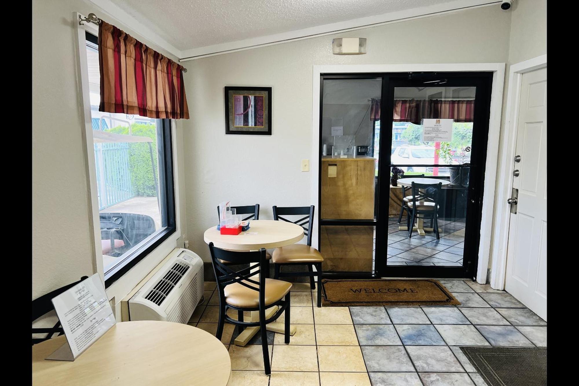 Cozy Garden Inn By Oyo Hwy 40 Ρίτσμοντ Εξωτερικό φωτογραφία